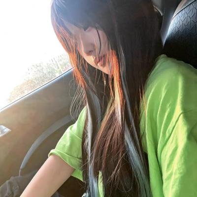 新版：我竟困在同一天一万年